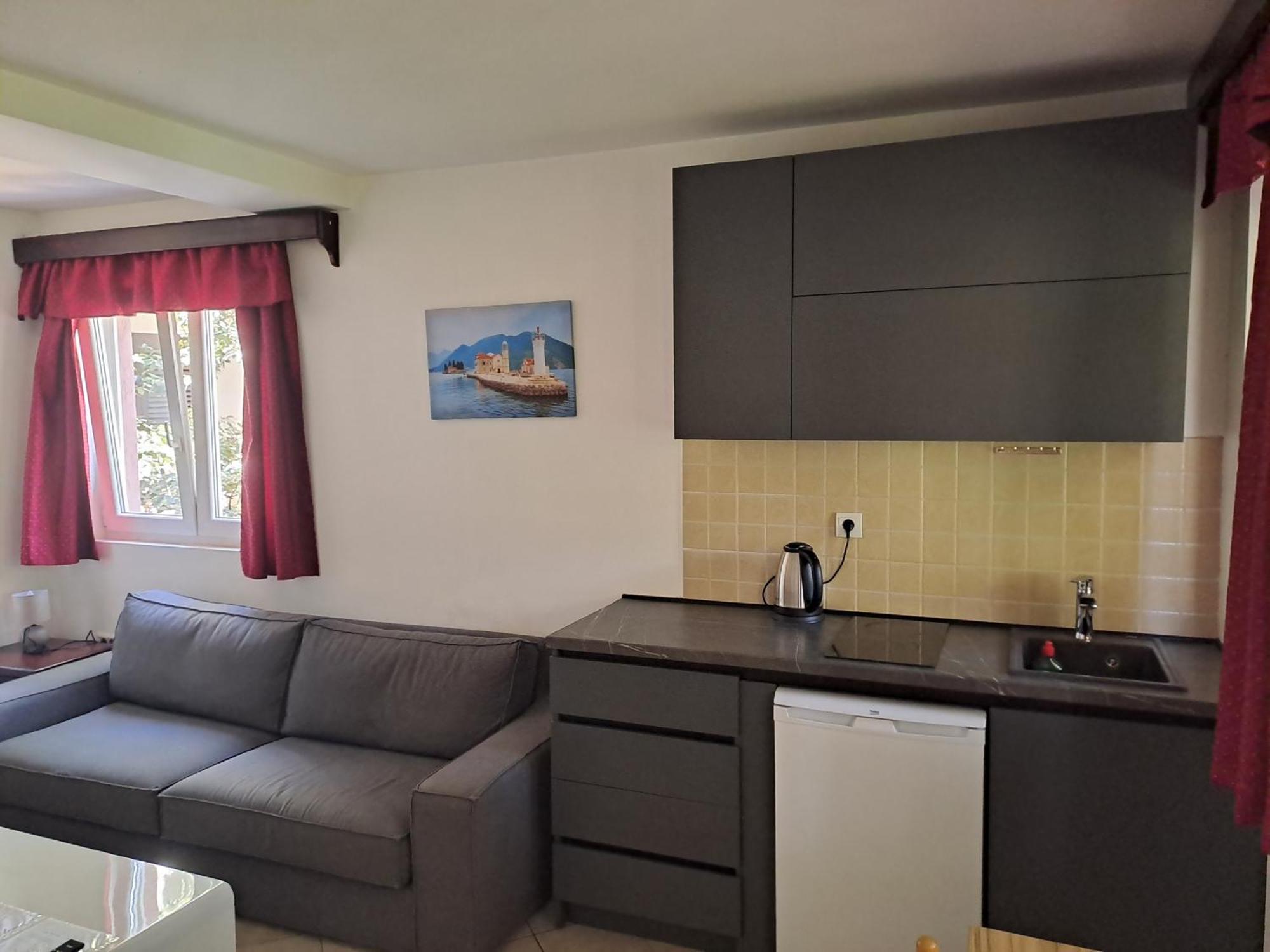 Apartments Stanivukovic Будва Экстерьер фото